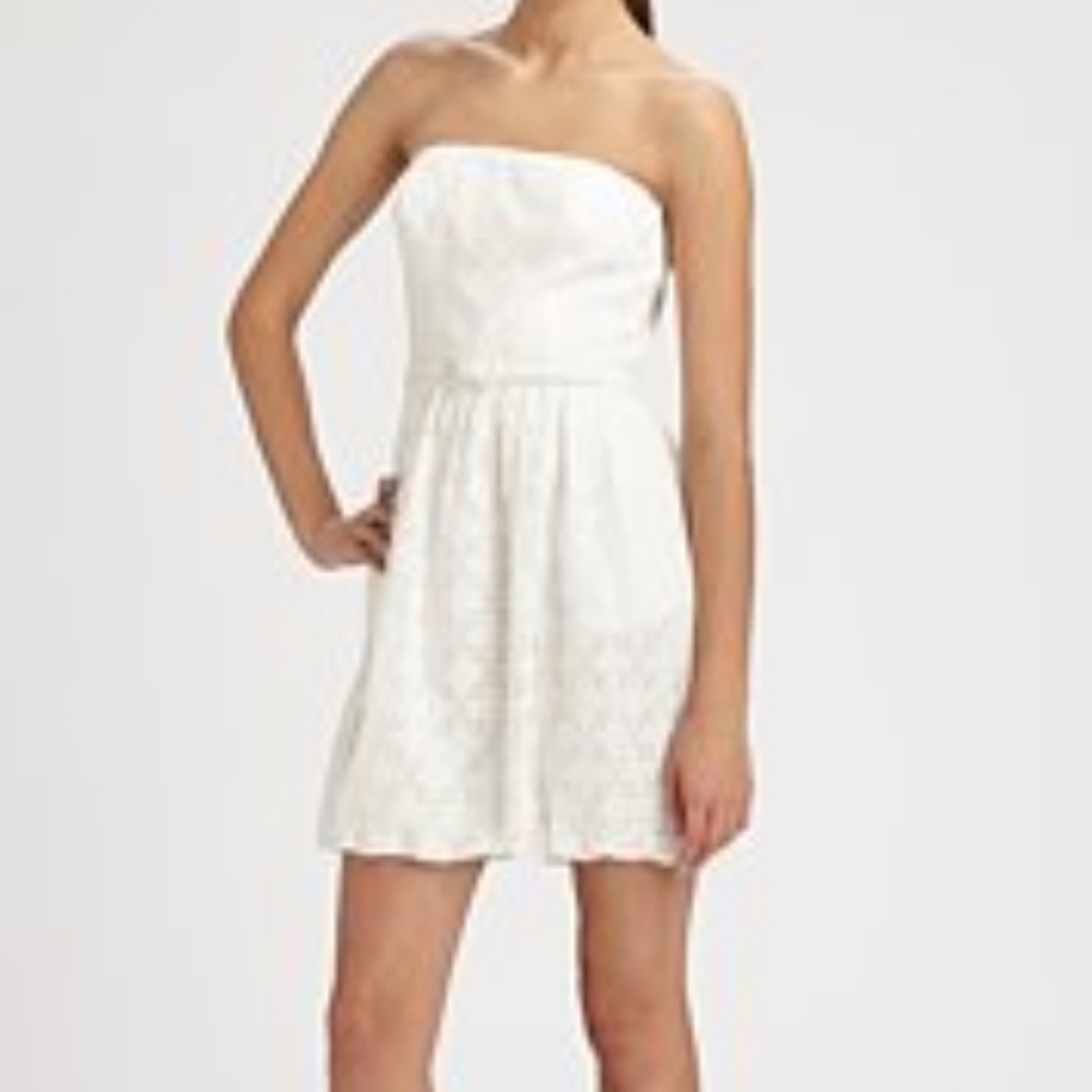 FOREVER 21 DRESS STRAPLESS LACE CREAM SIZE S